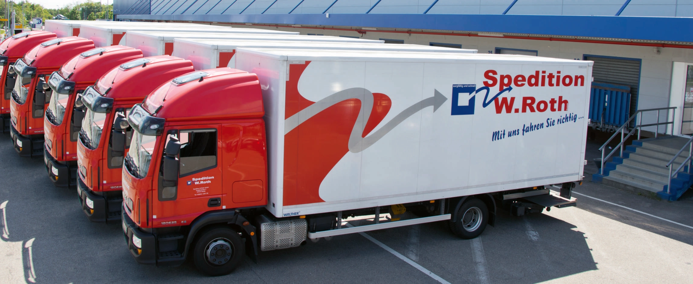 Ein Bilder mehrerer LKW's der Spedition W.Roth GmbH